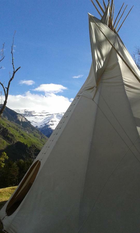 Tipis Nature カヴァルニ エクステリア 写真