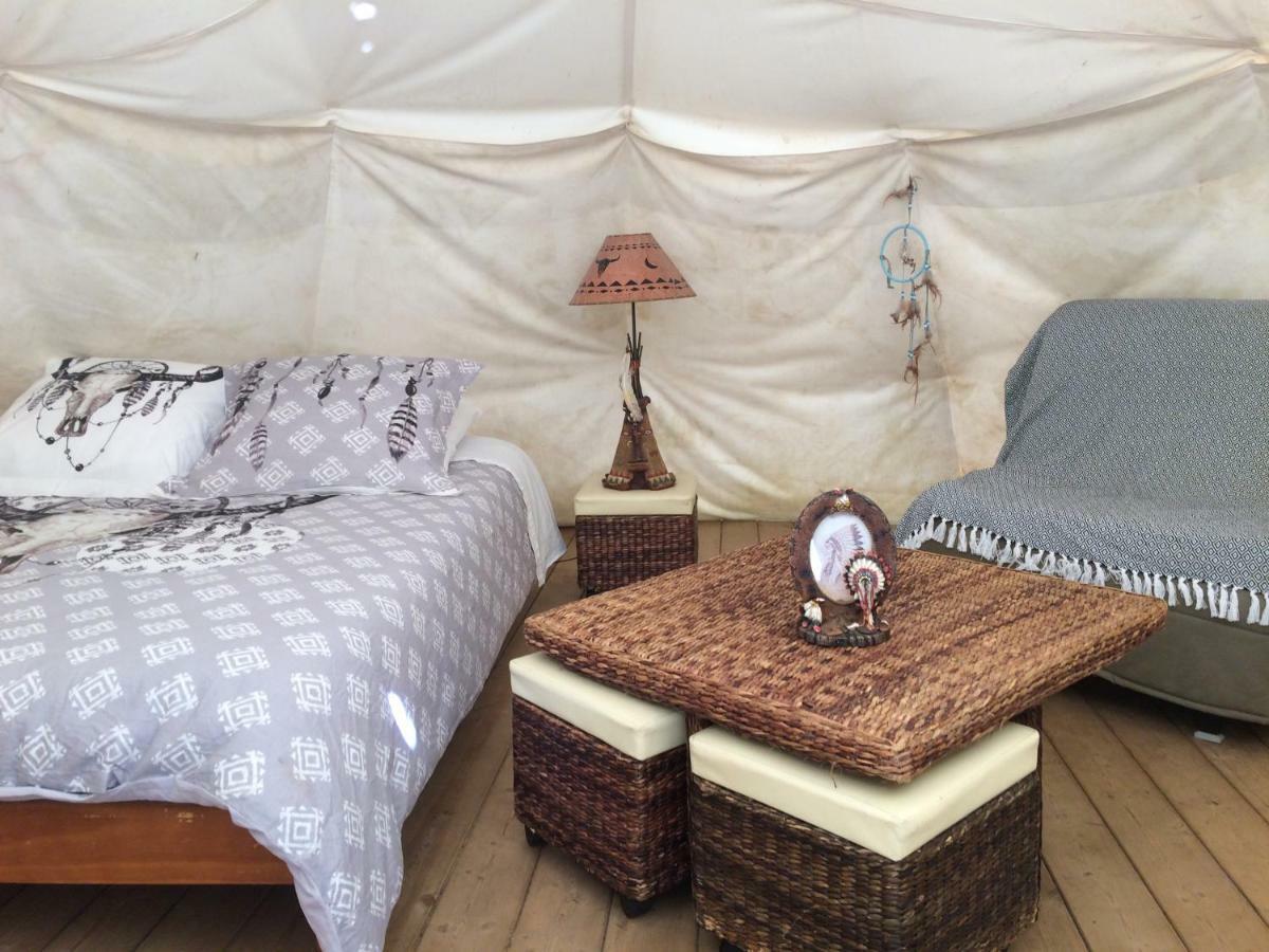 Tipis Nature カヴァルニ エクステリア 写真