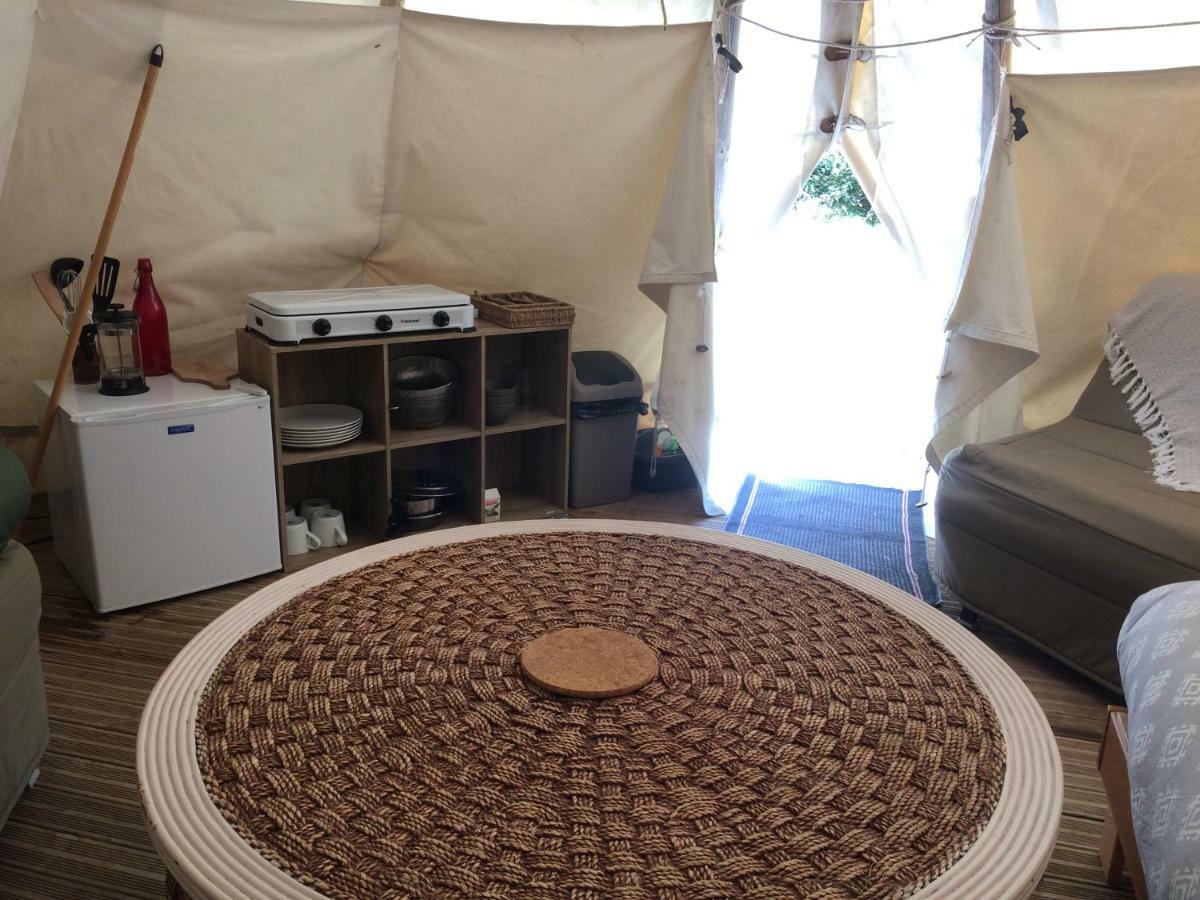 Tipis Nature カヴァルニ エクステリア 写真